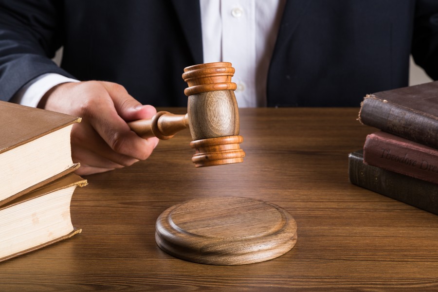 离婚时没有取得房产证的房产应该如何处理？深圳离婚案件律师告诉您