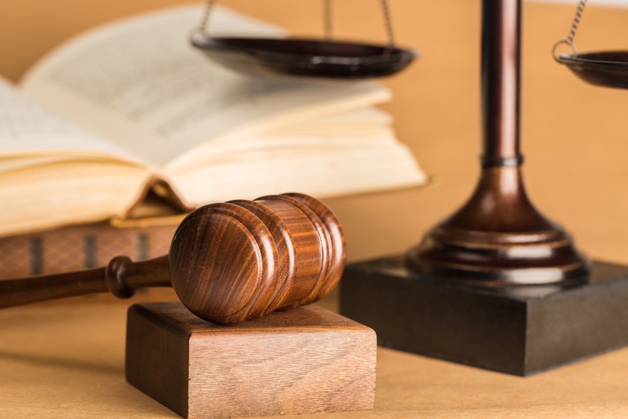 深圳继承律师视角：非婚生子女继承权的法律保障与实践探索