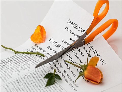 深圳婚姻律师提供的2021年离婚协议书（最新）模板